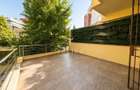 | Vila de INCHIRIAT | 12 camere | Soseaua NORDULUI | - 12