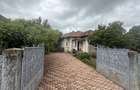 Casa + teren intravilan 1.658 mp ideal locuinta sau investitie - 1