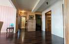 Apartament 4 camere decomandat, etaj intermediar, Splaiul Crisanei - 8