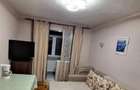Apartament cu 3 camere semidecomandat în Km 4 - 2
