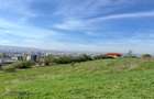 Teren Construcții intravilan de 555 mp, în Iris - 1