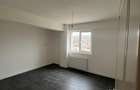 Apartament cu 3 camere decomandat în Bucium - 4
