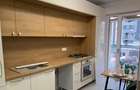Apartament cu 3 camere semidecomandat în Apărătorii Patriei - 1
