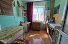 Apartament cu 3 camere semidecomandat în 23 August - 2