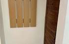 Apartament semidecomandat, etajul 3/4, situat intr o zona foarte linistita, in centrul Salontei. Mai multe detalii in descriere - 5