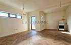 Casă cu Teren 260 Mp în Central - 4