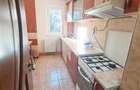 Apartament cu 3 camere semidecomandat, mobilat în Tractorul - 8