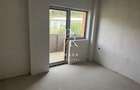 Apartament cu 5 camere semidecomandat în Florești - 2