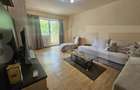 Apartament cu 4 camere decomandat în Soarelui - 2