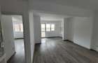 Apartament cu 2 camere semidecomandat în Apărătorii Patriei - 1