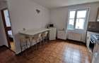Apartament cu 2 camere decomandat în P-ța Victoriei - 7