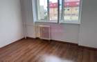 Apartament cu 3 camere decomandat în 1 Mai - 9