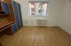 Apartament 3 camere, zona Han, etaj 3 - 3