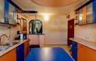 Apartament cu 3 camere decomandat în Dâmbovița - 7