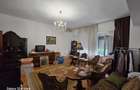 Apartament cu 3 camere decomandat în P-ța Victoriei - 9