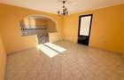 Casă cu 5 camere cu Teren 1517 Mp în Hadâmbu - 3
