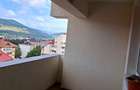 Apartament cu 2 camere decomandat în 1 Mai - 9