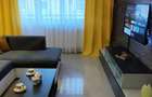 Inchiriez apartament 3 camere si garaj - 2