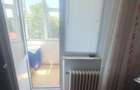 Apartament cu 2 camere nedecomandat în Km 4 - 4