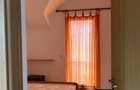 Casă cu 8 camere cu Teren 750 Mp în Mamaia-Sat - 4
