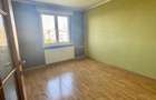 Apartament cu 3 camere semidecomandat în Crângași - 2