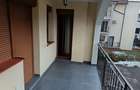 Inchiriez apartament zona Coresi - 1