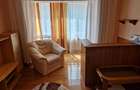 Apartament cu 2 camere decomandat în Tractorul - 1