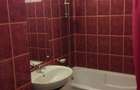 Inchiriez apartament o camera zona Buziasului - 3