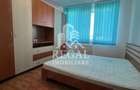 Apartament cu 3 camere în Micro 4 - 10