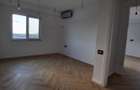 Penthouse cu 9 camere decomandat în Splaiul Unirii - 14