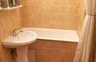 Inchiriez apartament cu 2 camere in Campina, renovat, central - 2