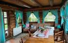Pensiune+casa pe teren de 1500mp-Sambata de sus-Muntii Fagaras - 1