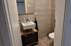 Apartament cu 3 camere decomandat în Tractorul - 8