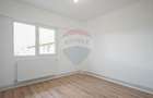 Apartament cu 3 camere decomandat în Central - 2