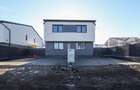Duplex cu 3 camere cu Canalizare în Sânpetru - 8 Duplex cu 3 camere cu Canalizare în Sânpetru - 8
