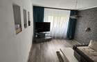 Apartament cu 2 camere decomandat în Casa de Cultură - 2