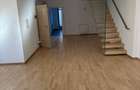 Duplex cu 4 camere cu Canalizare în Dorobanți - 3