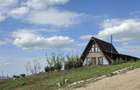 Teren de 1000mp , casa de lemn A-Frame cu exterior finisat, interior in curs de finisare, Chicerea - 6