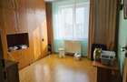 Apartament cu 3 camere circular în Astra - 5