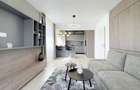 Apartament cu 3 camere decomandat în Tractorul - 8