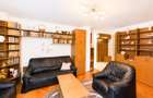 Apartament 4 Camere cu Doua GARAJE - Zona LIPOVEI - 0%COMISION - 2