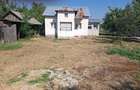 Casă cu 3 camere cu Teren 1400 Mp în București - 1