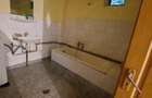 Casă cu 6 camere cu Teren 870 Mp în Central - 18