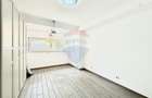 Apartament cu 6 camere decomandat în Nordului - 11