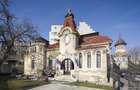 Casă cu 5 camere cu Teren 707 Mp în P-ța Universității - 2