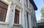 Casă cu 11 camere cu Teren 220 Mp în Dorobanți - 1