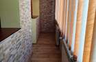Apartament cu 3 camere decomandat în - 4