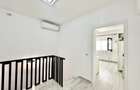 Duplex spatios cu 4 camere | Zid dublu | Panouri fotovoltaice - Mosnita
