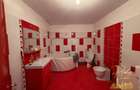 Casă individuală cu 7 camere cu Canalizare în Rogerius - 8