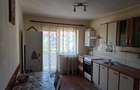 Proprietar vand apart 3 camere Floresti, etaj 2, Str Eroilor 190 - 6